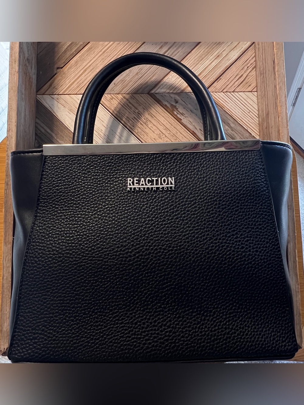 Kenneth Cole Reaction Black Pebbled Handbag with Silver Trim - EUC/NWOT